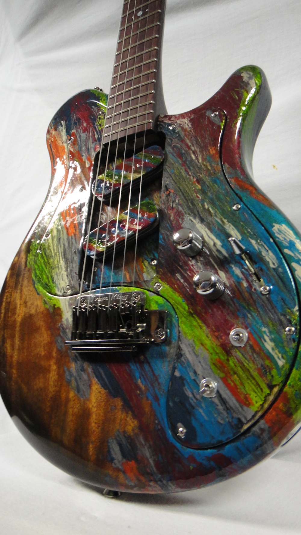 tone-splatter-front-zoom